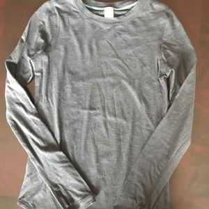 IVIVVA long sleeve tee - charcoal gray. EUC